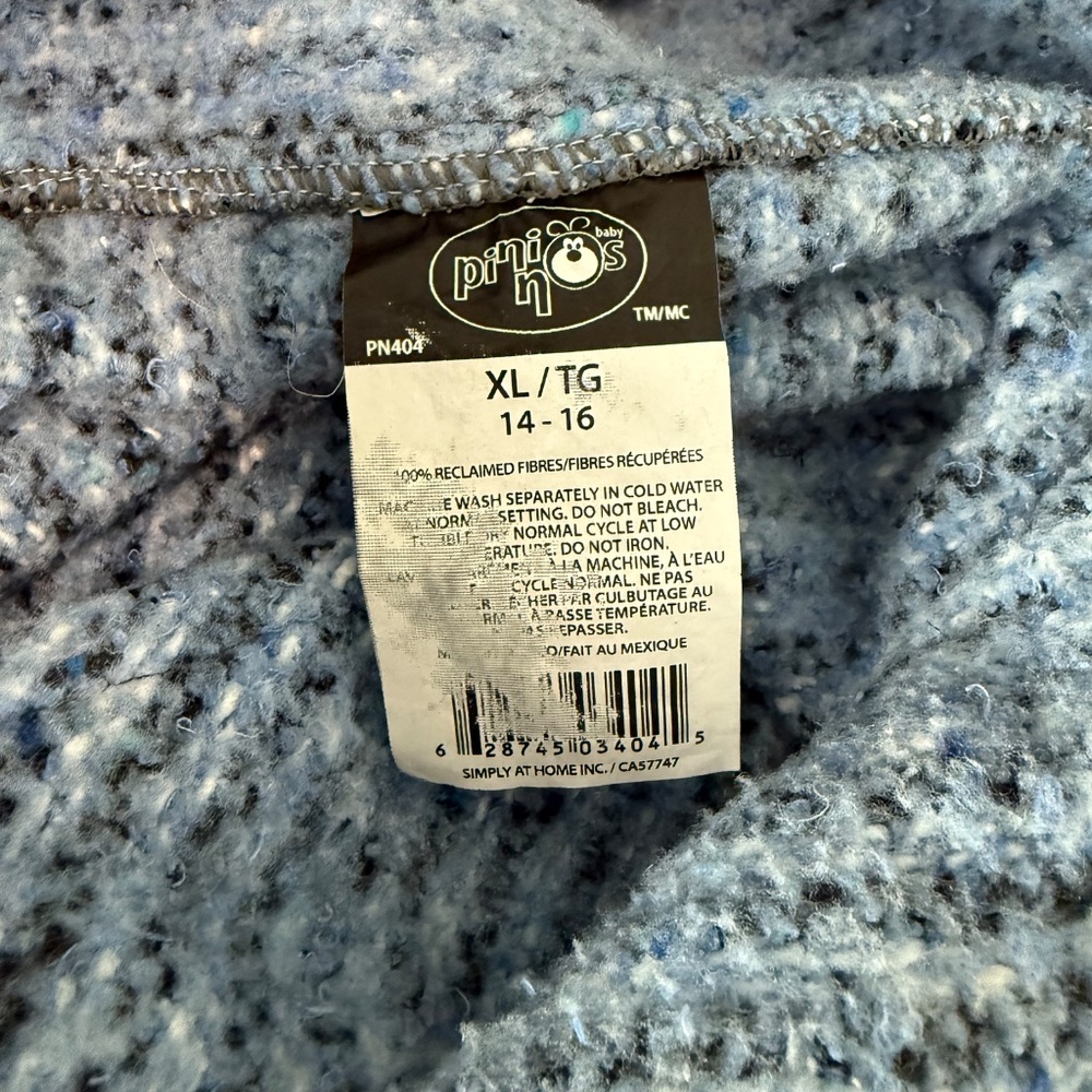 Baja Hoodie Sweater (Size XL) - Picture 13 of 13